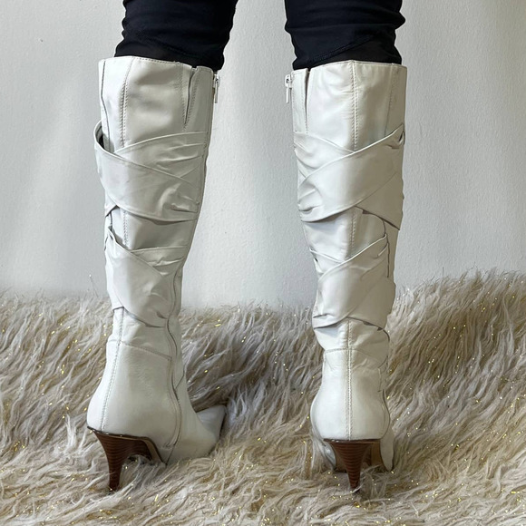 Bakers White Leather Heeled Boots|Size 7.5 US W| Y2K - Picture 3 of 4